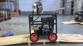 Мойка высокого давления TOR BXS3015 (150бар, 30л/мин)