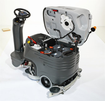 Поломоечная машина Nilfisk BR 752