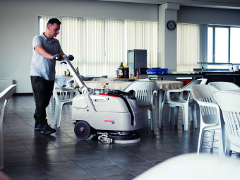 Поломоечная машина Comac Vispa XL