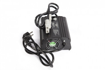 Зарядное устройство RuTrike (24В, 10А, для Li MnCoNi)