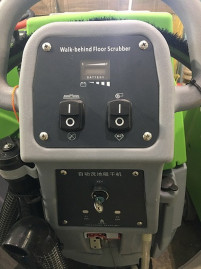 Поломоечная машина RENEXX МК-5050А (150Ач, Li)