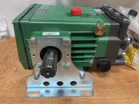 Насос высокого давления Bertolini C 75.1 P (550об/мин)