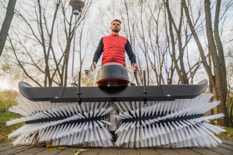 Подметальная машина Limpar 120 Vario Honda