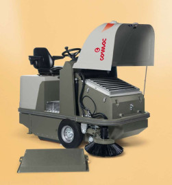 Подметальная машина Comac CS 110 BIFUEL