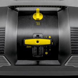 Подметальная машина Karcher KM 70/20 C