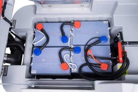 Поломоечная машина Bennett Patrol P150-85R PRO GT (200Ач, Li) (BNT66080-li210)