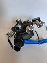 Узел управления Bertolini Multiduplo SV (50бар, 150л/мин, 3 вых. RS)