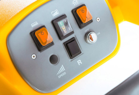 Поломоечная машина Ghibli ROUND 45 SM 55 (50Ач)