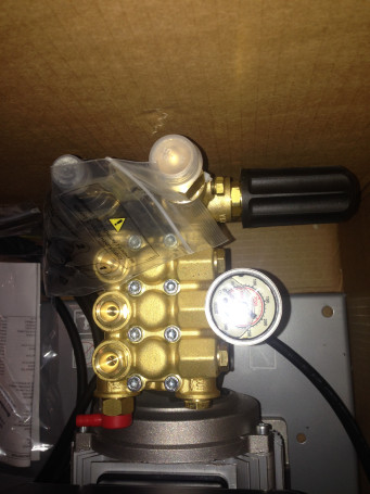 Мойка высокого давления IPC 1813 PT (настенный)