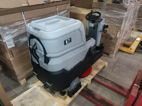 Поломоечная машина KRUGER K7R/560 (80Ач, Li-ion)