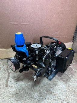 Мембранный насос Comet MC 25 (25 бар, 18.5 л/мин, эл. мотор)