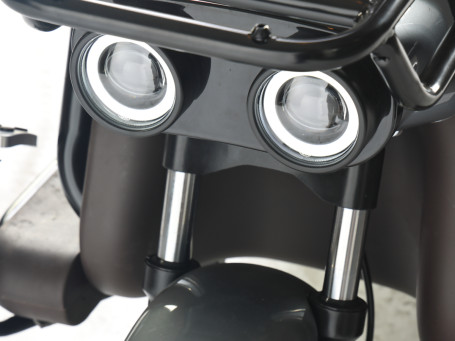 Трицикл электрический Wanshida U1-X (60V, 800W, молочно-белый) (0000307-3095)